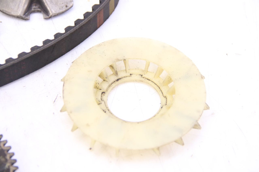 photo de VARIATORE APRILIA SCARABEO 4T 50 (2009 - 2017) - Ricambio usato controllato