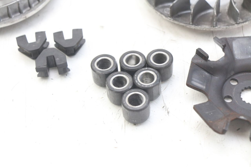 photo de VARIATORE MBK SKYCRUISER 125 (2006 - 2009) - Altra angolazione