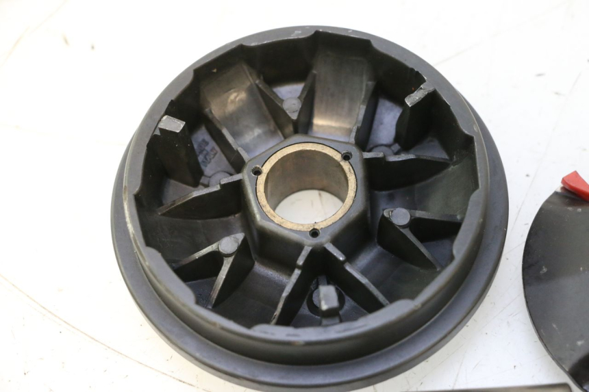 photo de VARIATORE PEUGEOT SPEEDFIGHT LC 50 (1996 - 2002) - Caratteristiche distintive