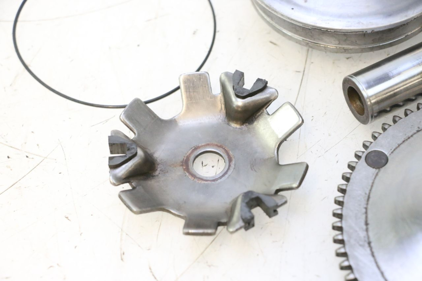 photo de VARIATORE PEUGEOT SPEEDFIGHT LC 50 (1996 - 2002) - Primo piano tecnico