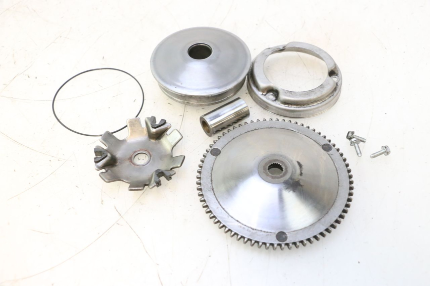 photo de VARIATORE PEUGEOT SPEEDFIGHT LC 50 (1996 - 2002) - Dettagli dei punti di fissaggio
