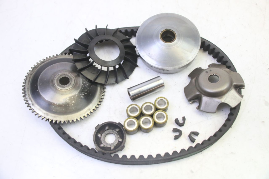 photo de VARIATORE APRILIA SR R 2T LC 50 (2018 - 2021) - Dettaglio del componente