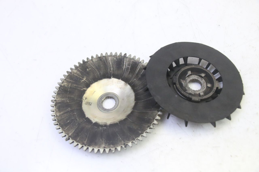 photo de VARIATORE APRILIA SR R 2T LC 50 (2018 - 2021) - Altra angolazione