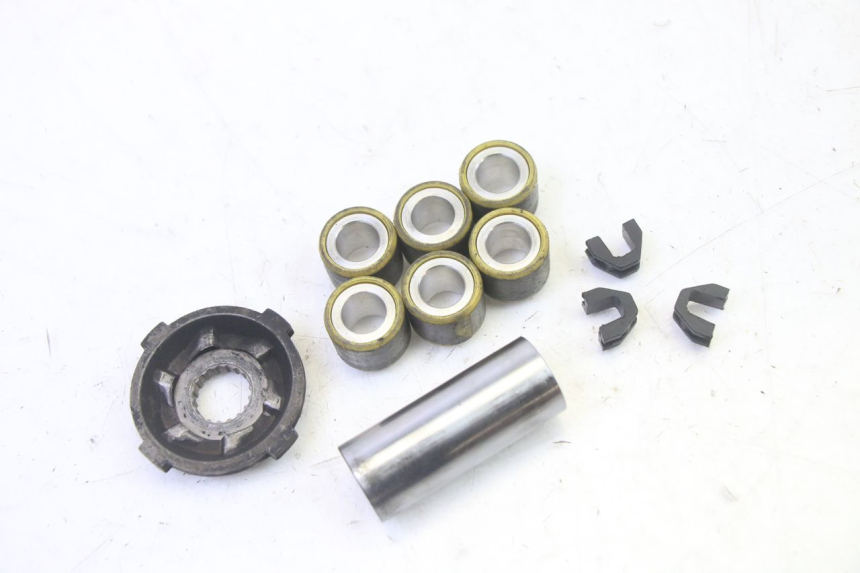 photo de VARIATORE APRILIA SR R 2T LC 50 (2018 - 2021) - Vista d'insieme del prodotto