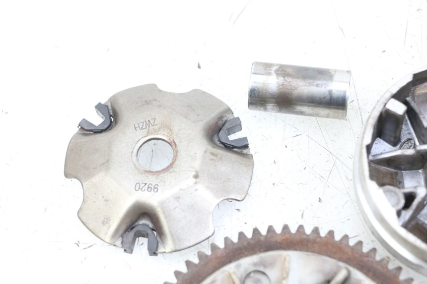 photo de Variatore VASTRO STREET X 4T 50 (2016 - 2021) - Dettagli dei punti di fissaggio