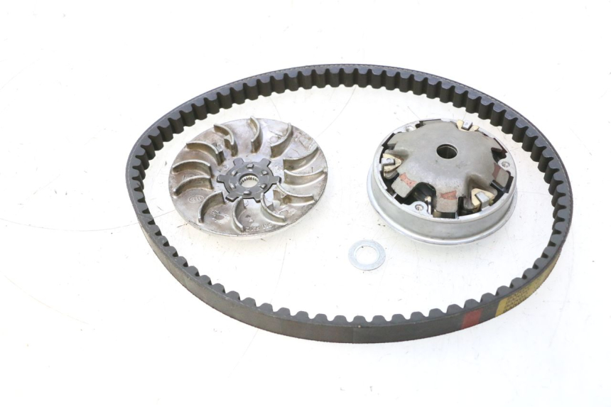 photo de VARIATORE PEUGEOT STREETZONE NAKED 2T 50 (2014 - 2018) - Dettaglio del componente