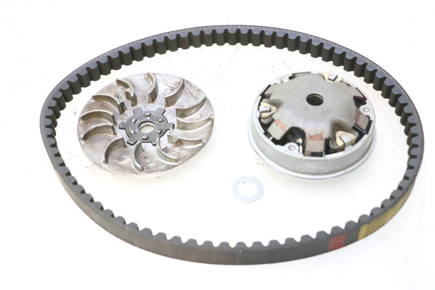 photo de VARIATORE PEUGEOT STREETZONE NAKED 2T 50 (2014 - 2018) - Primo piano tecnico