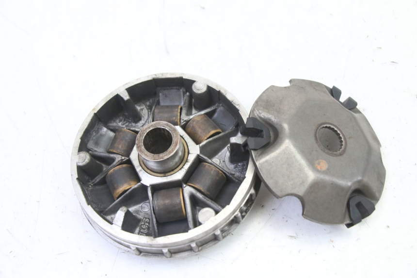 photo de VARIATORE PIAGGIO SUPER LX 125 (2000 - 2003) - Primo piano tecnico