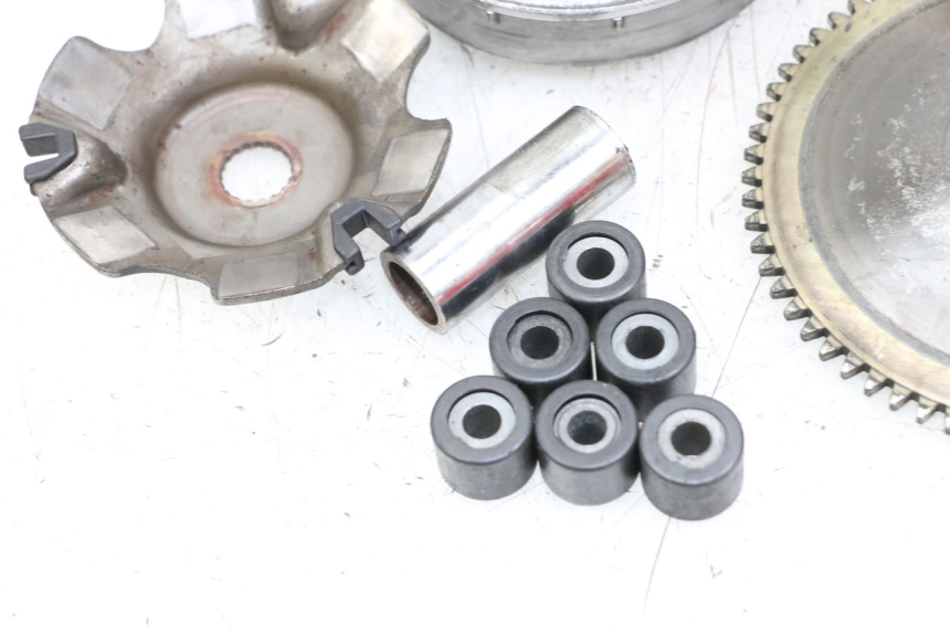 photo de VARIATORE PIAGGIO TYPHOON 50 (2000 - 2009) - Altra angolazione