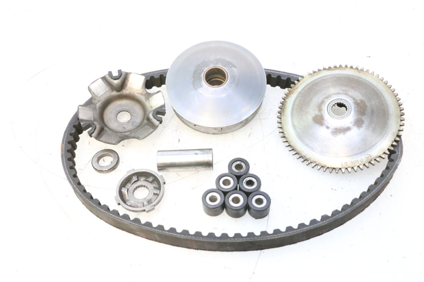 photo de VARIATORE PIAGGIO TYPHOON 50 (2000 - 2009) - Primo piano tecnico