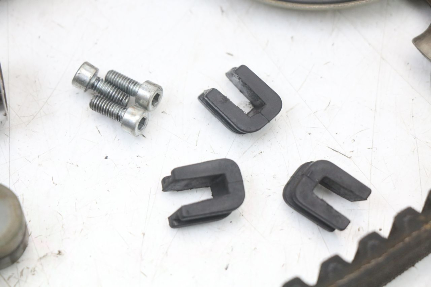 photo de VARIATORE PIAGGIO TYPHOON 80 (1994 - 1997) - Stato della superficie e materiale