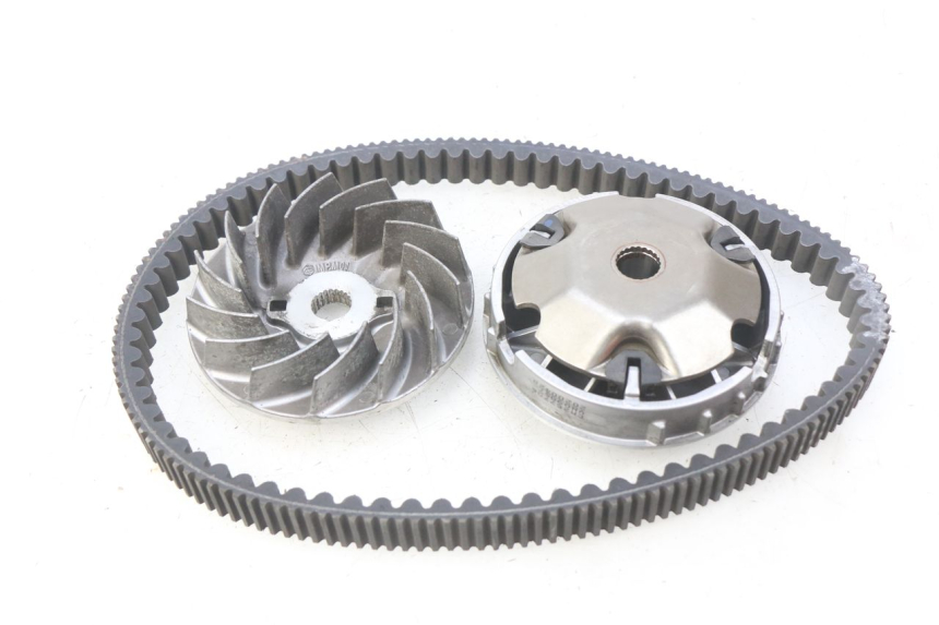 photo de VARIATORE PIAGGIO VESPA GTS IGET ABS 125 (2017 - 2023) - Zoom sullo stato d'uso