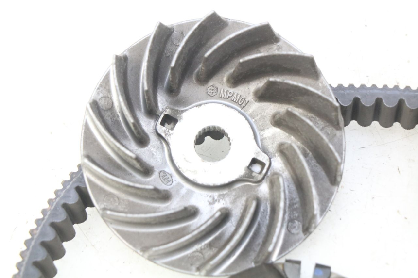 photo de VARIATORE PIAGGIO VESPA GTS IGET ABS 125 (2017 - 2023) - Ricambio usato controllato