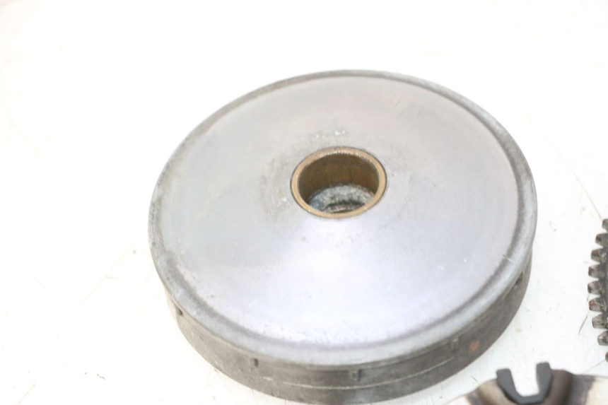 photo de VARIATORE PIAGGIO VESPA LX 2T 50 (2005 - 2013) - Dettagli dei punti di fissaggio