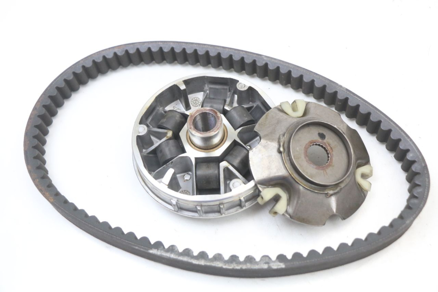 photo de VARIATORE PIAGGIO VESPA LX 125 (2005 - 2010) - Altra angolazione