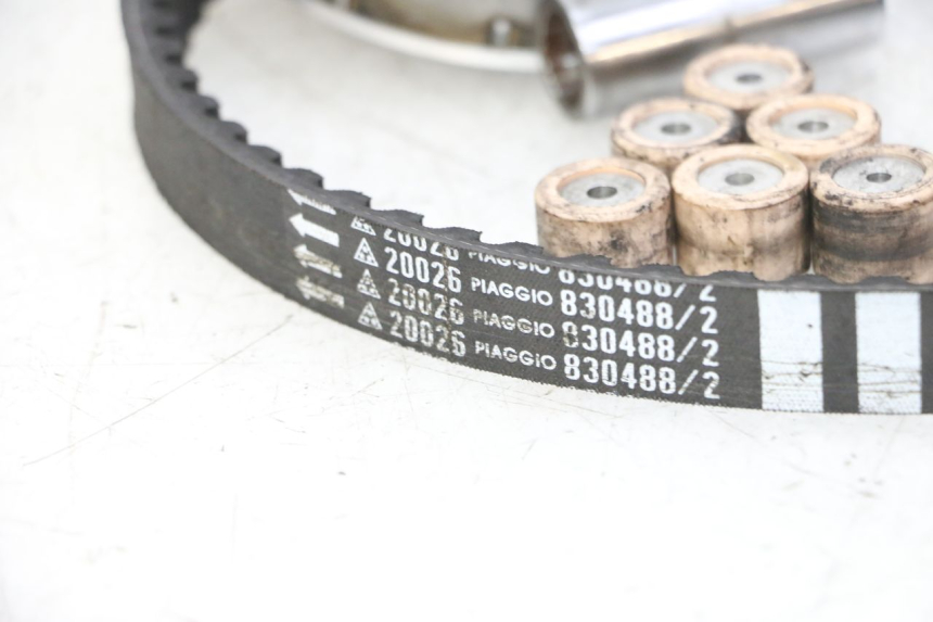 photo de VARIATORE PIAGGIO VESPA S 2T 50 (2007 - 2014) - Stato della superficie e materiale