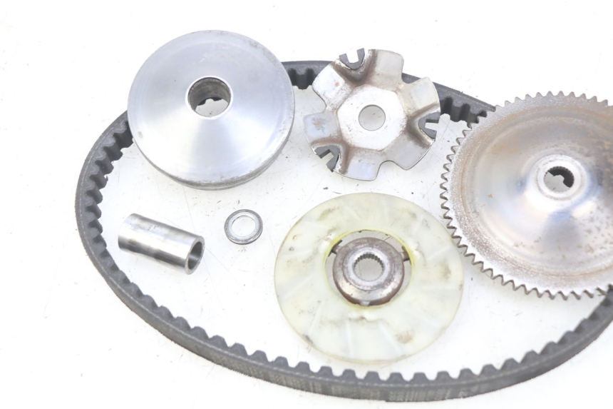 photo de VARIATORE KYMCO VITALITY 2T 50 (2004 - 2010) - Primo piano tecnico