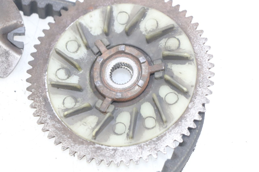 photo de VARIATORE KYMCO VITALITY 2T 50 (2004 - 2010) - Dettagli dei punti di fissaggio