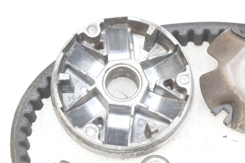 photo de VARIATORE KYMCO VITALITY 2T 50 (2004 - 2010) - Ricambio usato controllato