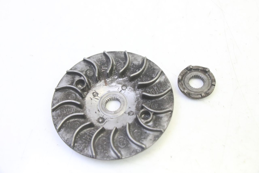 photo de VARIATORE PEUGEOT VIVACITY NEW 4T 50 (2008 - 2017) - Altra angolazione