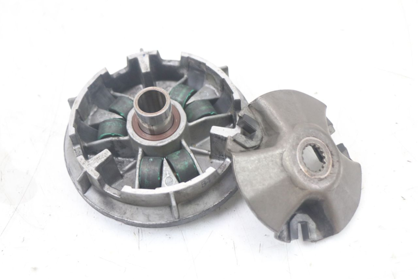 photo de VARIATORE YAMAHA XMAX X-MAX 125 (2006 - 2009) - Primo piano tecnico