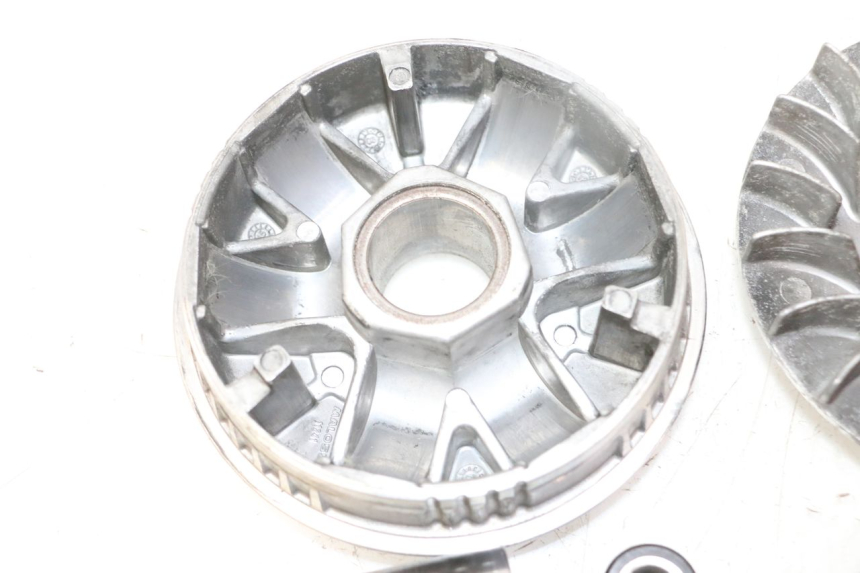 photo de VARIATORE YAMAHA X-MAX XMAX 125 (2010 - 2013) - Altra vista dell'articolo