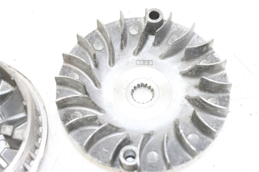 photo de VARIATORE YAMAHA X-MAX XMAX 125 (2010 - 2013) - Caratteristiche distintive