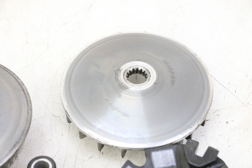 photo de VARIATORE YAMAHA X-MAX XMAX 125 (2010 - 2013) - Primo piano tecnico