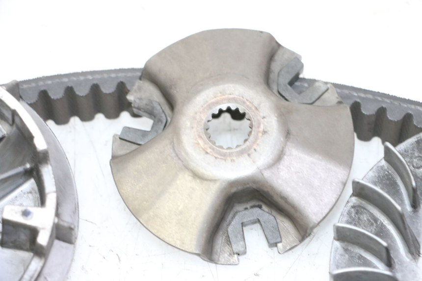 photo de VARIATORE YAMAHA X-MAX XMAX 125 (2010 - 2013) - Primo piano ad alta risoluzione