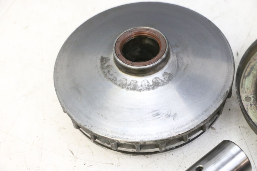 photo de VARIATORE YAMAHA X-MAX XMAX 250 (2006 - 2009) - Altra angolazione