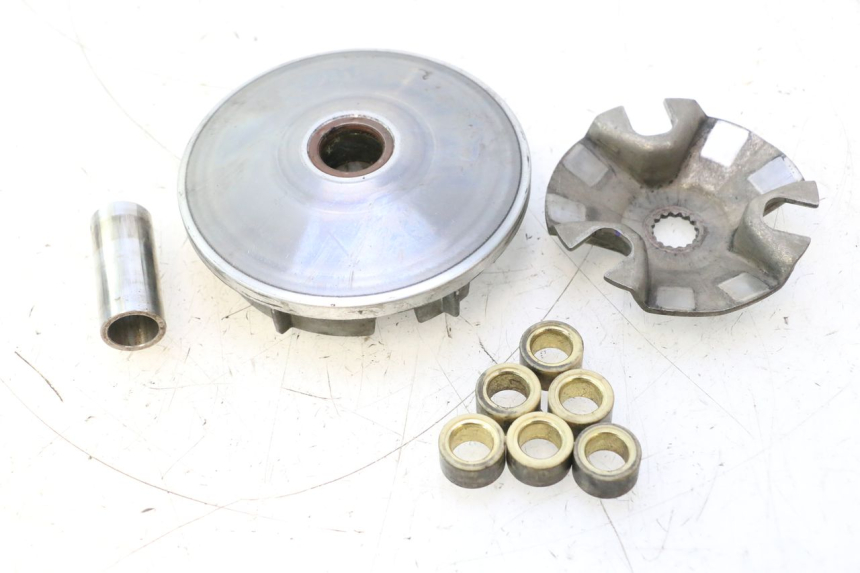 photo de VARIATORE YAMAHA X-MAX XMAX 125 (2010 - 2013) - Dettagli dei punti di fissaggio