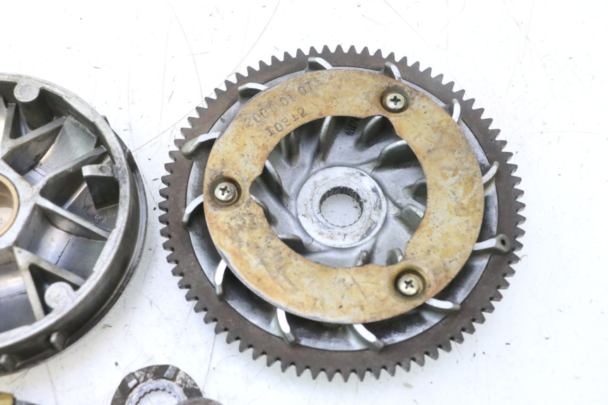 photo de VARIATORE PIAGGIO X8 STREET 125 (2006 - 2007) - Altra angolazione