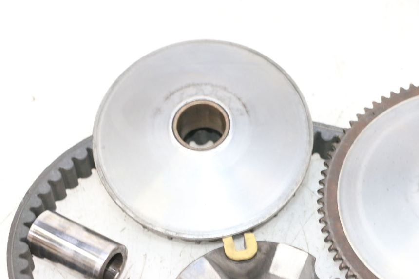 photo de VARIATORE PIAGGIO X8 125 (2004 - 2007) - Primo piano tecnico