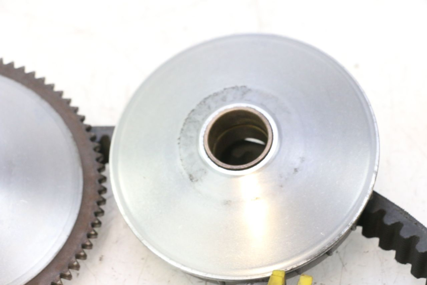 photo de VARIATORE PIAGGIO X9 EVOLUTION 125 (2003 - 2007) - Dettagli dei punti di fissaggio