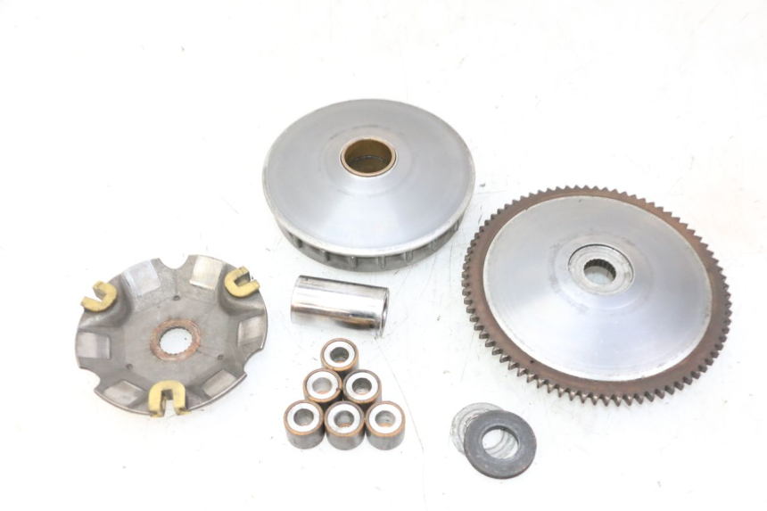 photo de VARIATORE PIAGGIO XEVO - X EVO 125 (2007 - 2017) - Primo piano tecnico