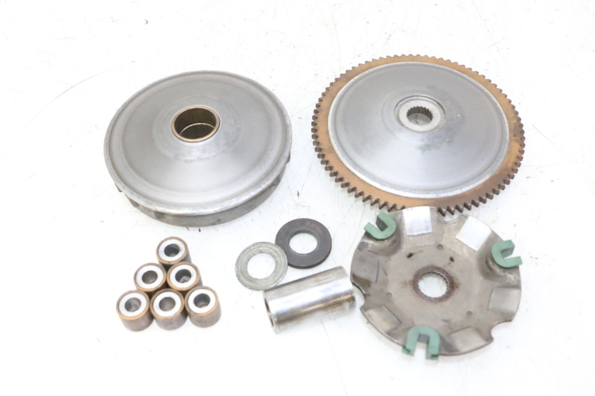 photo de VARIATORE PIAGGIO XEVO - X EVO 125 (2007 - 2017) - Stato della superficie e materiale