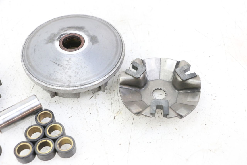 photo de VARIATORE YAMAHA YP MAJESTY 125 (2007 - 2010) - Altra angolazione