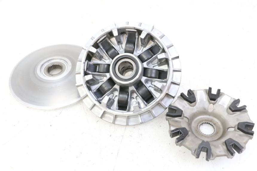 photo de VARIATORE YAMAHA YP T-MAX TMAX 530 (2017 - 2020) - Altra angolazione