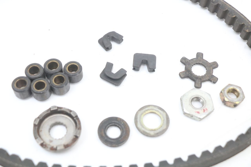 photo de VARIATORE YAMAHA YE ZEST 50 (1992 - 1998) - Altra angolazione