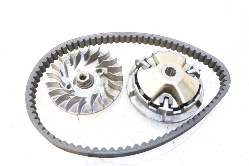 photo de VARIATORE YAMAHA YP MAJESTY 125 (1998 - 2001) - Zoom sullo stato d'uso
