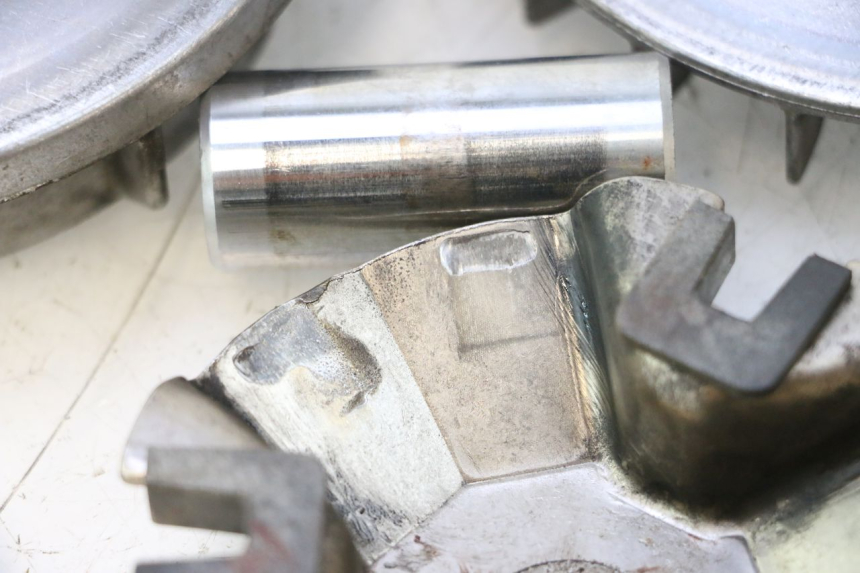 photo de VARIATORE YAMAHA YP MAJESTY 125 (2002 - 2006) - Altra vista dell'articolo