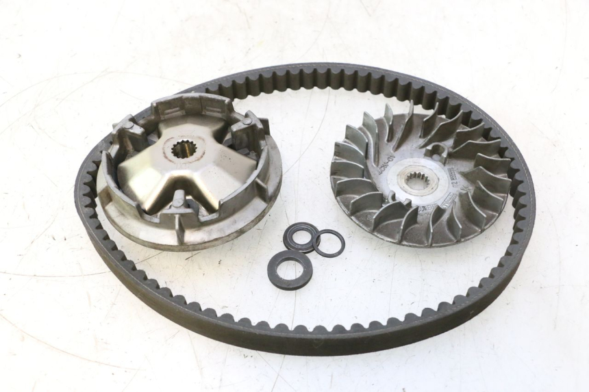 photo de VARIATORE YAMAHA YP MAJESTY 125 (2002 - 2006) - Vista d'insieme del prodotto