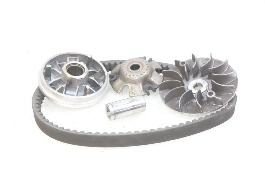 photo de VARIATORE YIYING YY125T 125 (2006 - 2014) - Stato della superficie e materiale