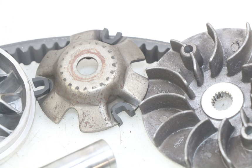 photo de VARIATORE YIYING YY125T 125 (2006 - 2014) - Marcature e riferimenti originali