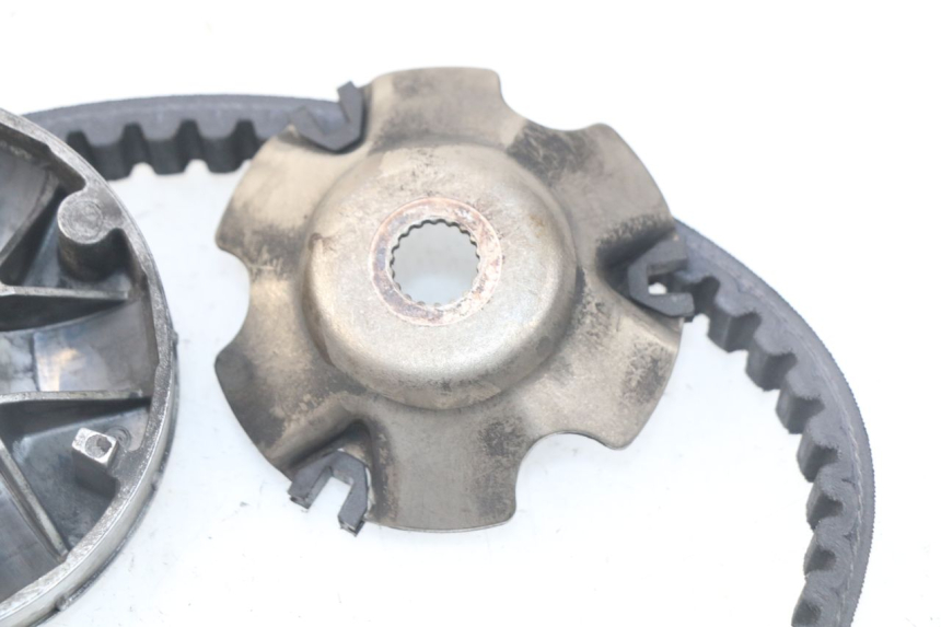 photo de VARIATORE PIAGGIO ZIP 2T 50 (2009 - 2019) - Primo piano tecnico