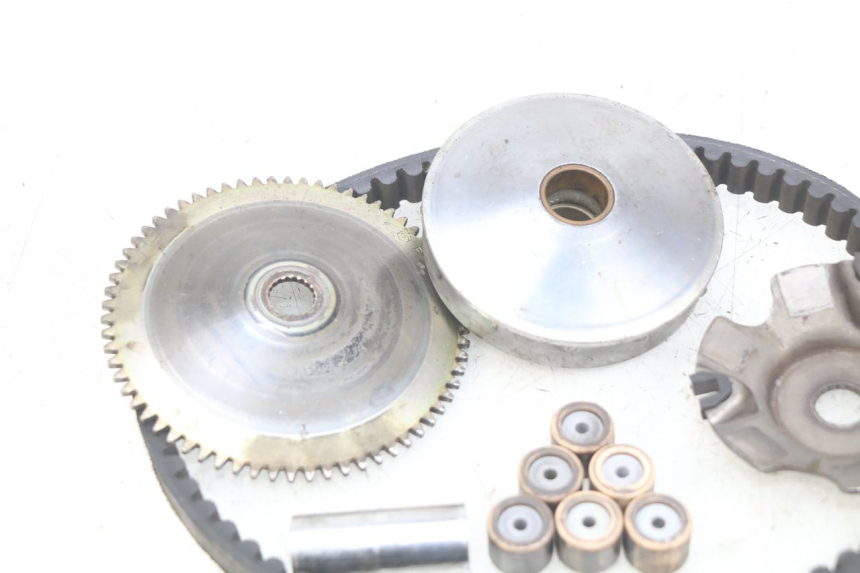 photo de VARIATORE PIAGGIO ZIP 2T 50 (2009 - 2019) - Altra angolazione