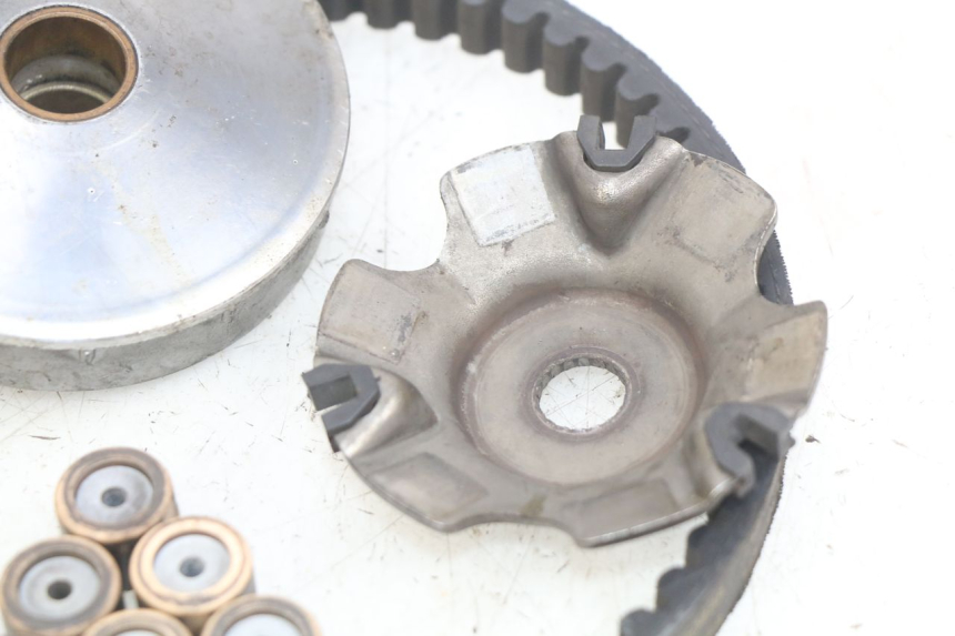 photo de VARIATORE PIAGGIO ZIP 2T 50 (2009 - 2019) - Primo piano tecnico