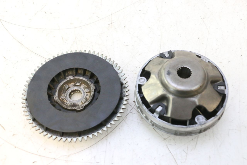 photo de VARIATORE PIAGGIO ZIP 4T 50 (2018 - 2020) - Zoom sui componenti