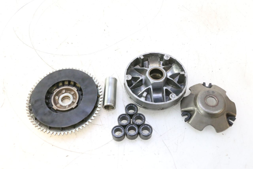 photo de VARIATORE PIAGGIO ZIP IGET 4T 50 (2021 - 2023) - Vista principale