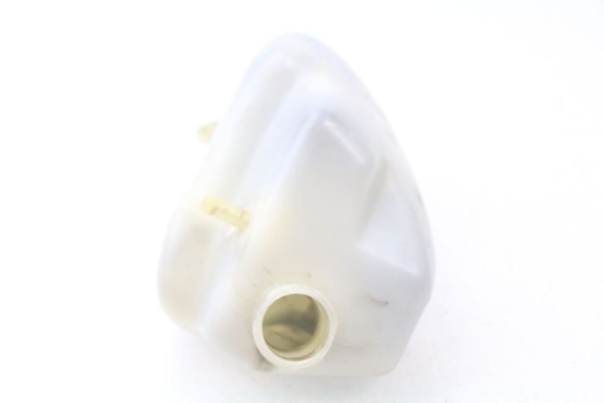 photo de Vaso di espansione PIAGGIO BEVERLY 125 (1998 - 2005) - Altra angolazione